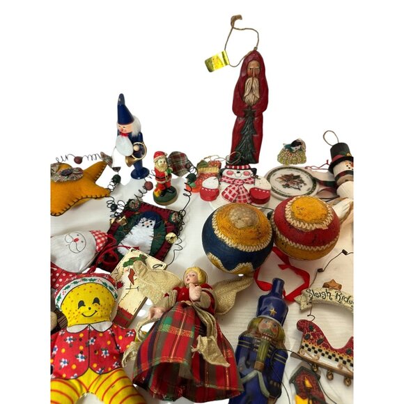 Christmas Ornament Lot Reindeer, Mice, Gingerbread, Mixed lot of Modern and Vint - Picture 3 of 16